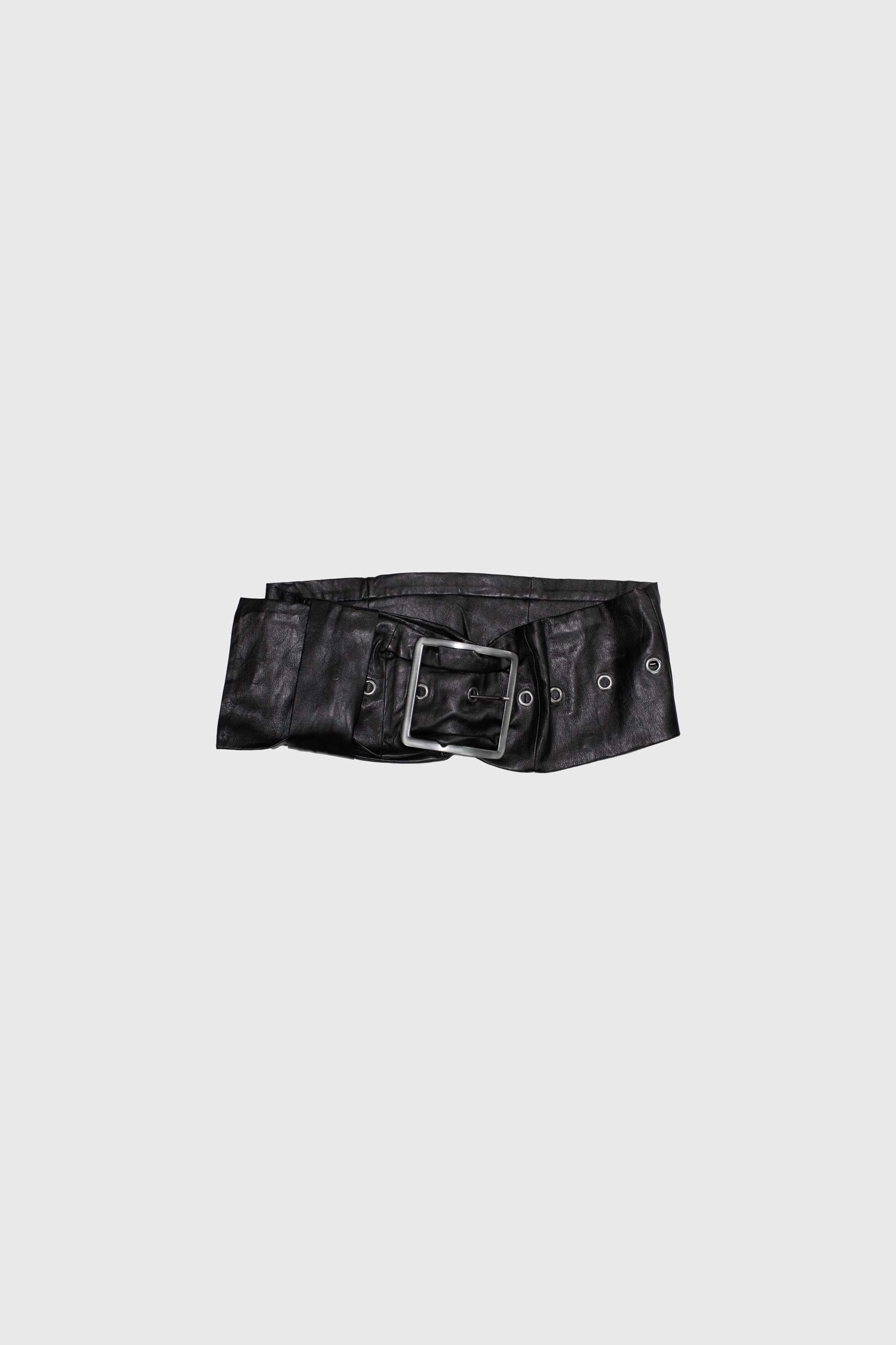 Oversized Leather Belt - NELLY JOHANSSON