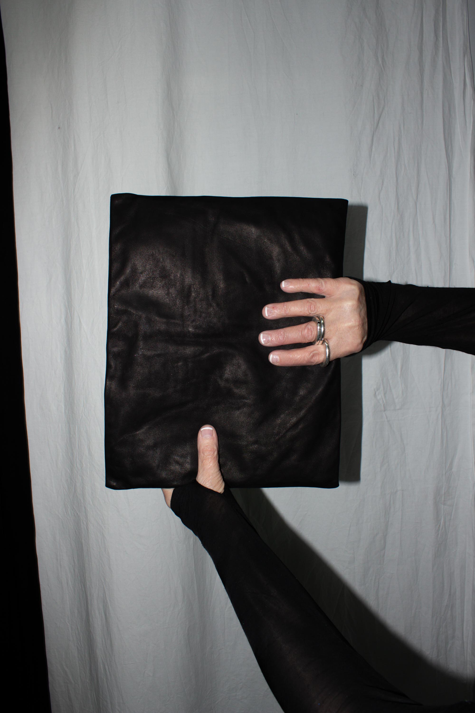 Envelope Clutch - NELLY JOHANSSON