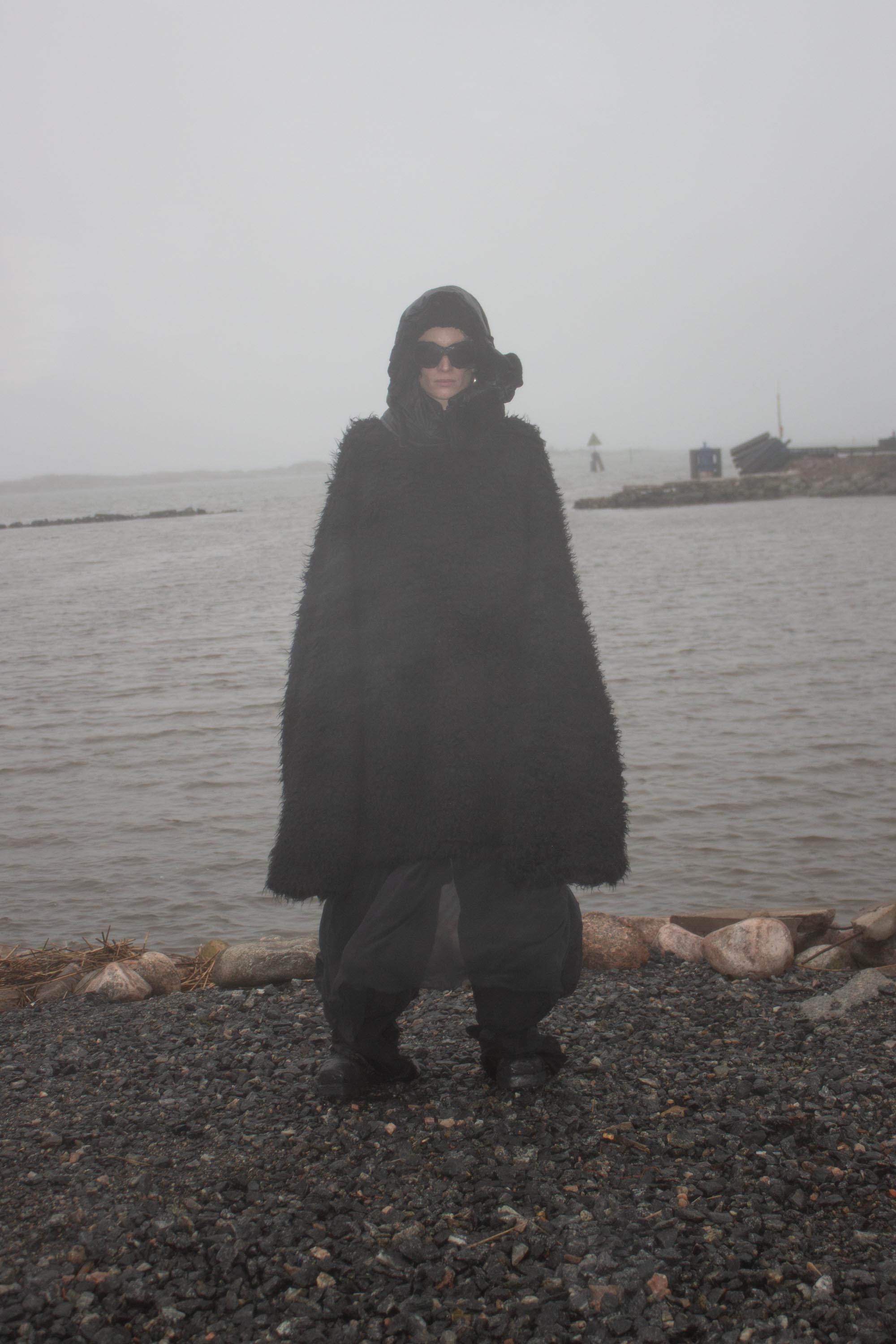 Hood - NELLY JOHANSSON