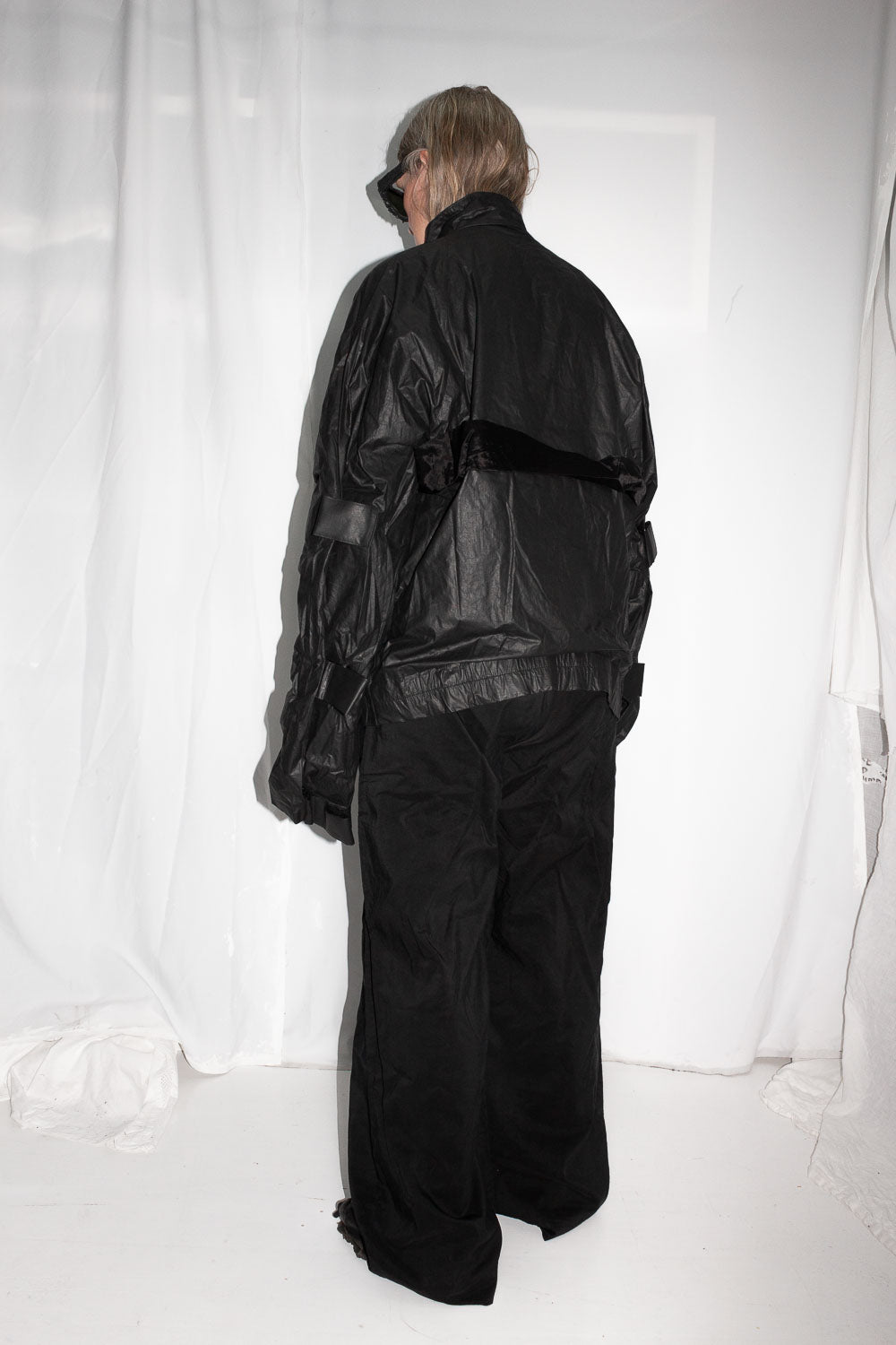 Closed Jacket - NELLY JOHANSSON