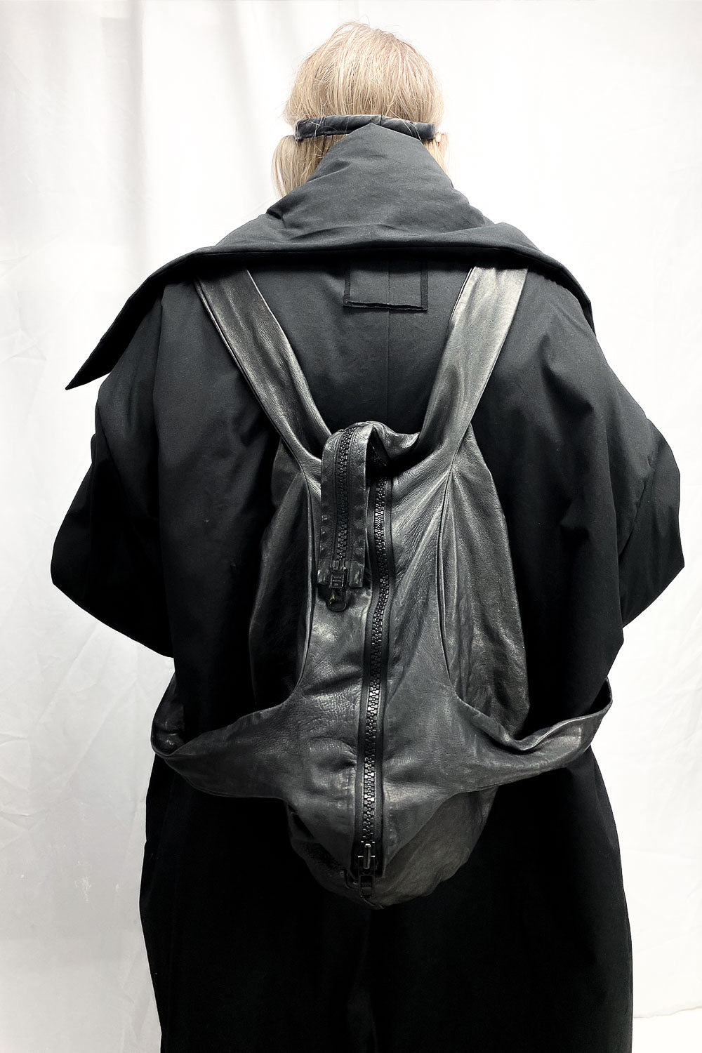 VERSE KNOT BAG - NELLY JOHANSSON