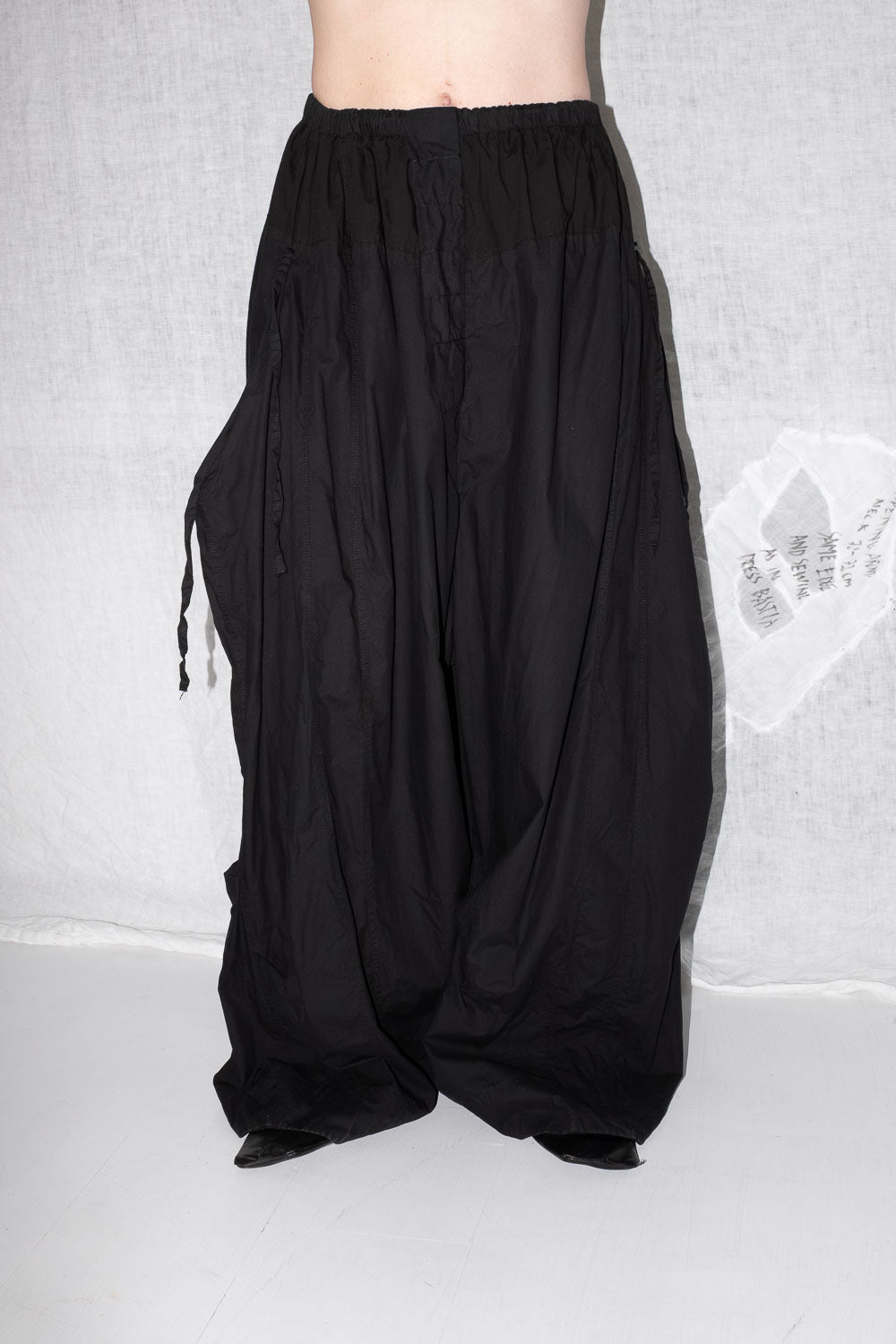 Enormous Trousers Light