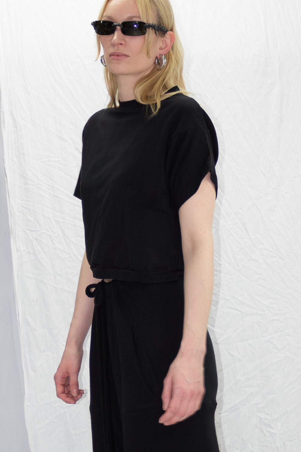 Crop Box T-shirt - NELLY JOHANSSON