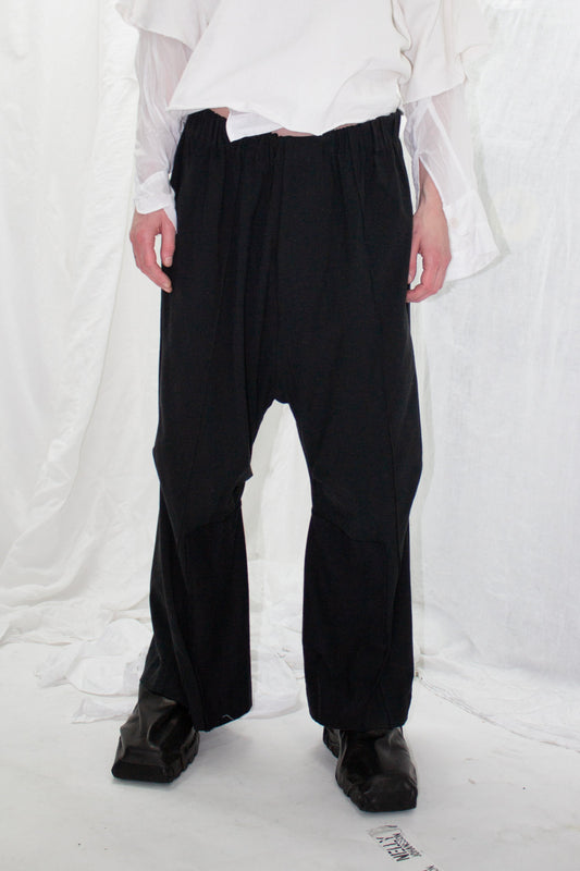 NELLY JOHANSSON 2023–24 collection: wide black trousers with a white top 62