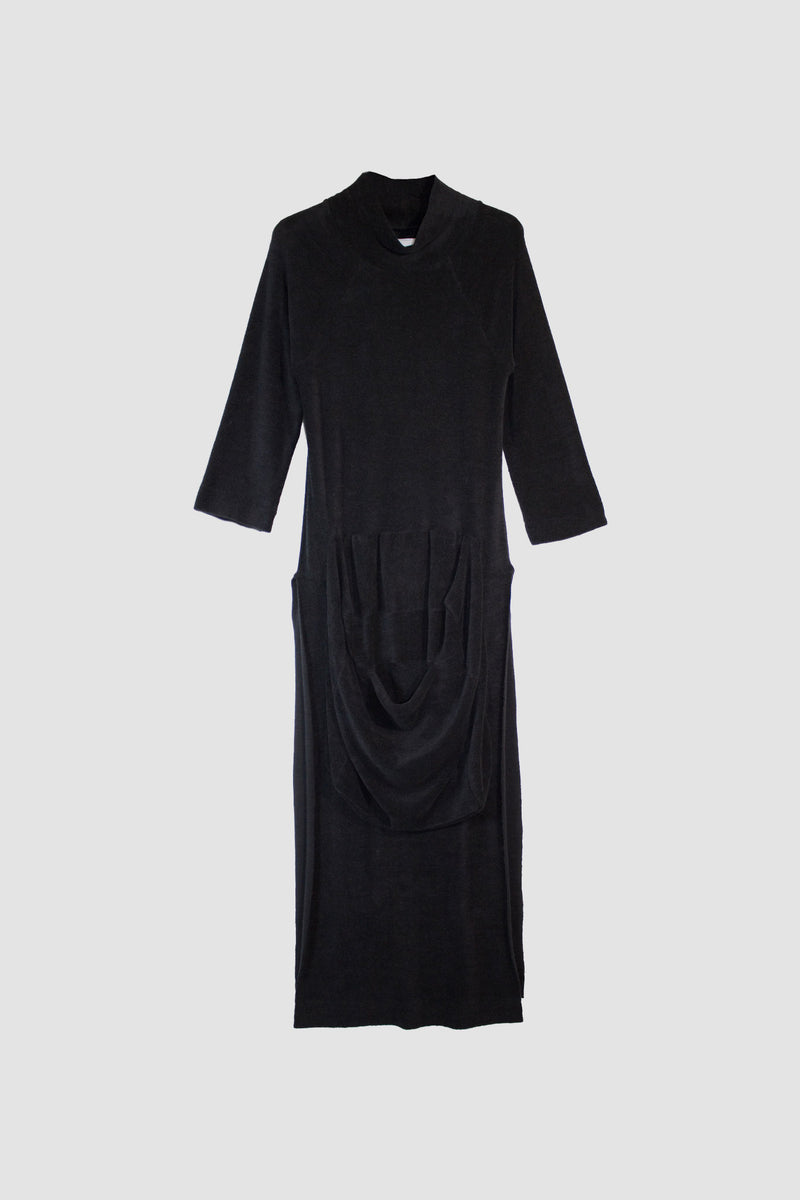 KLEID MIT Stehkragen