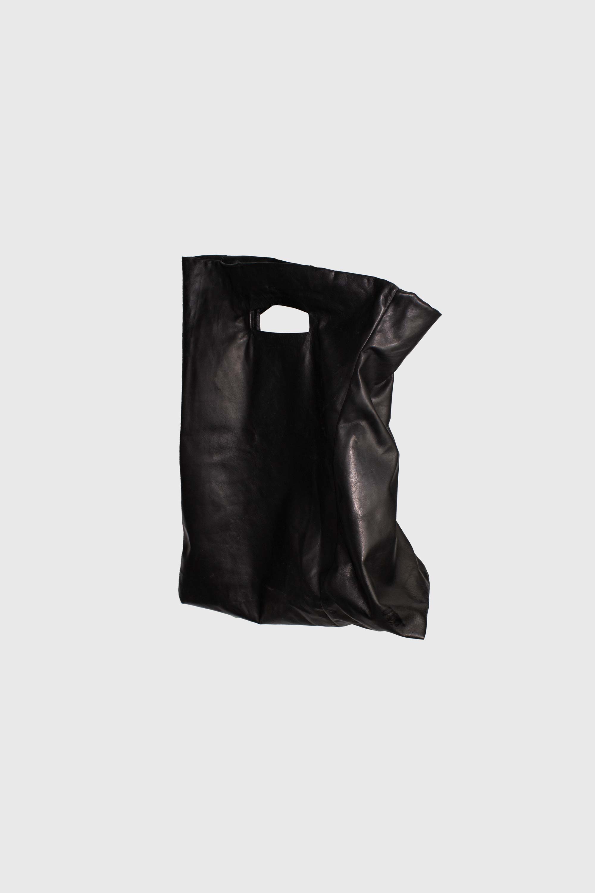 Sculptural Hand Bag - NELLY JOHANSSON