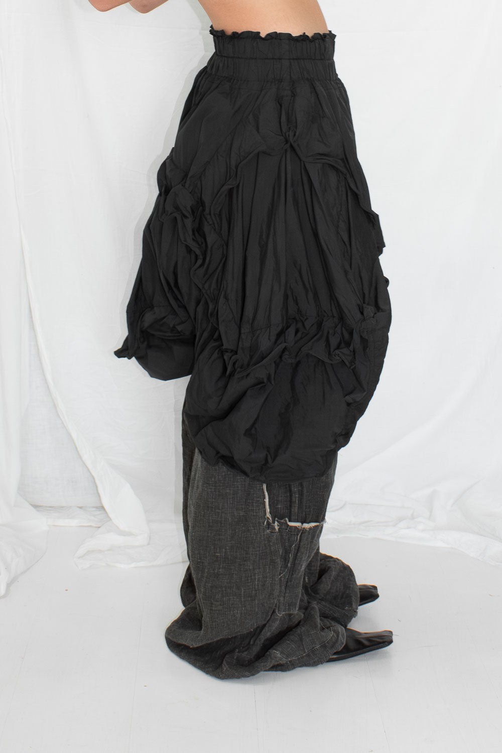 Sculptural Shorts - NELLY JOHANSSON
