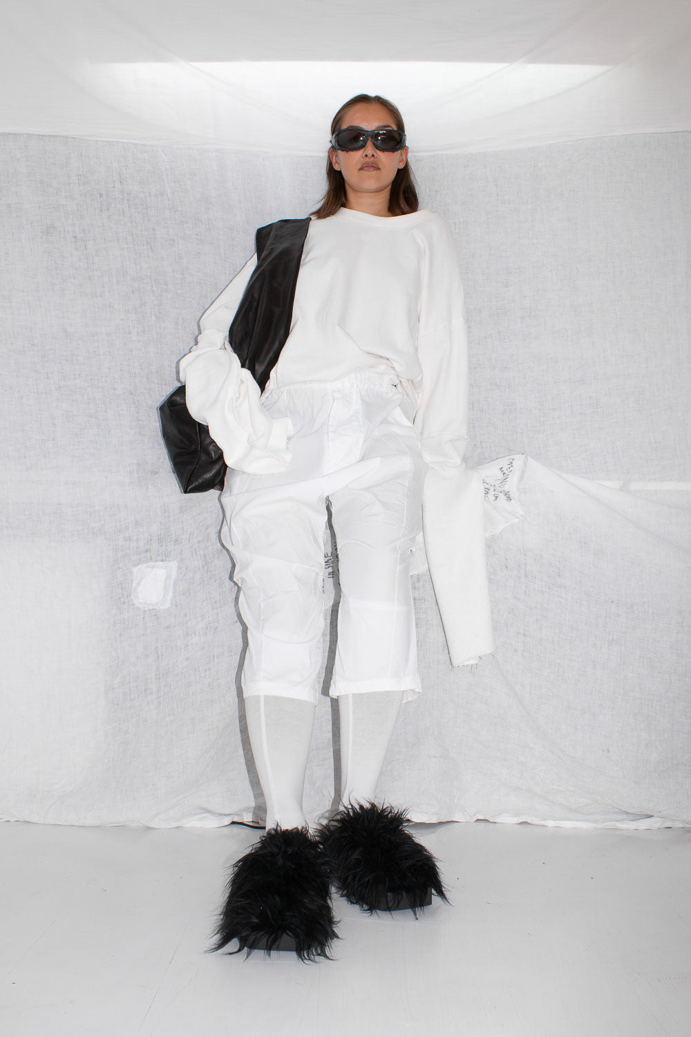 Oversized Crew Neck Sweater - NELLY JOHANSSON