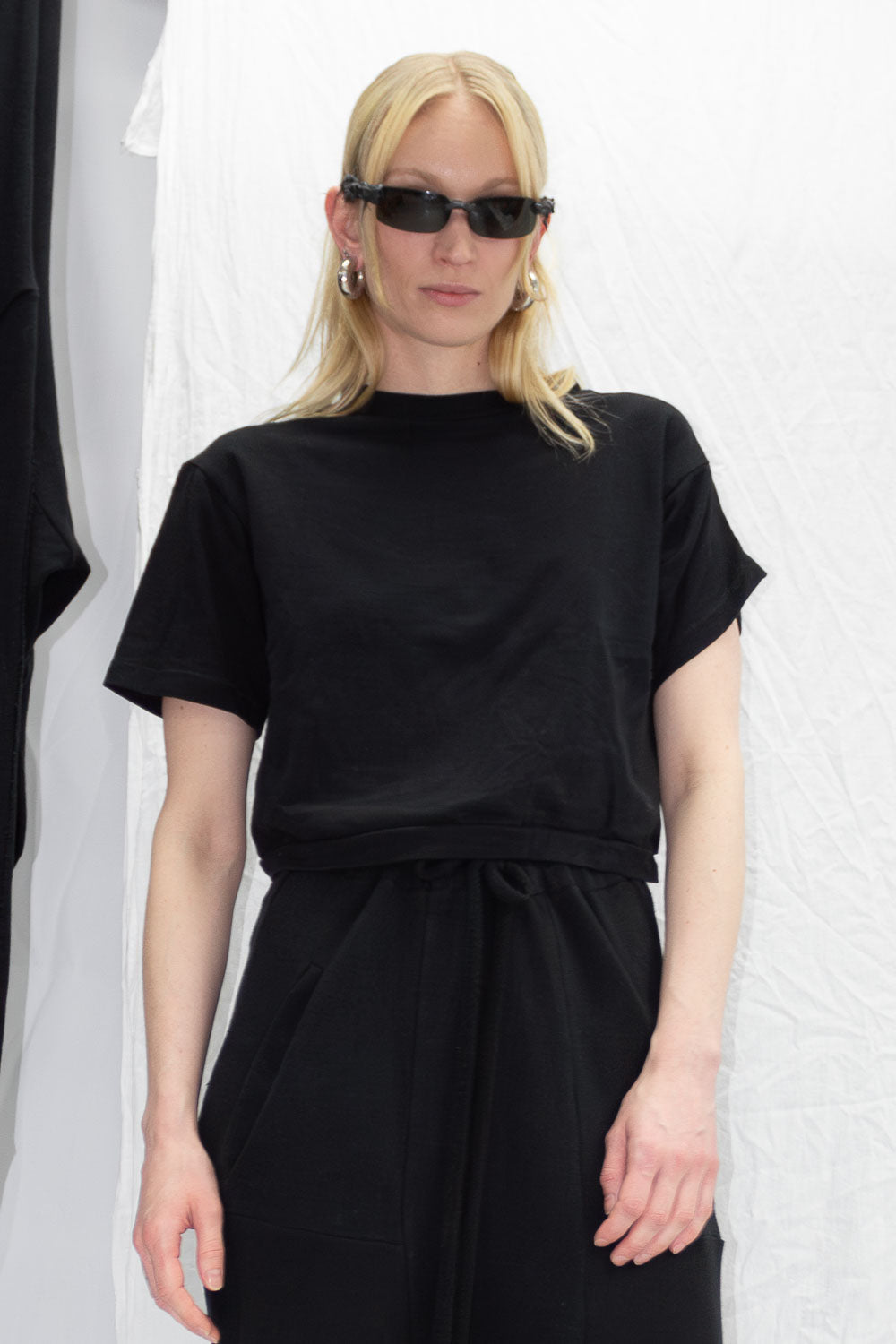 Crop Box T-shirt - NELLY JOHANSSON