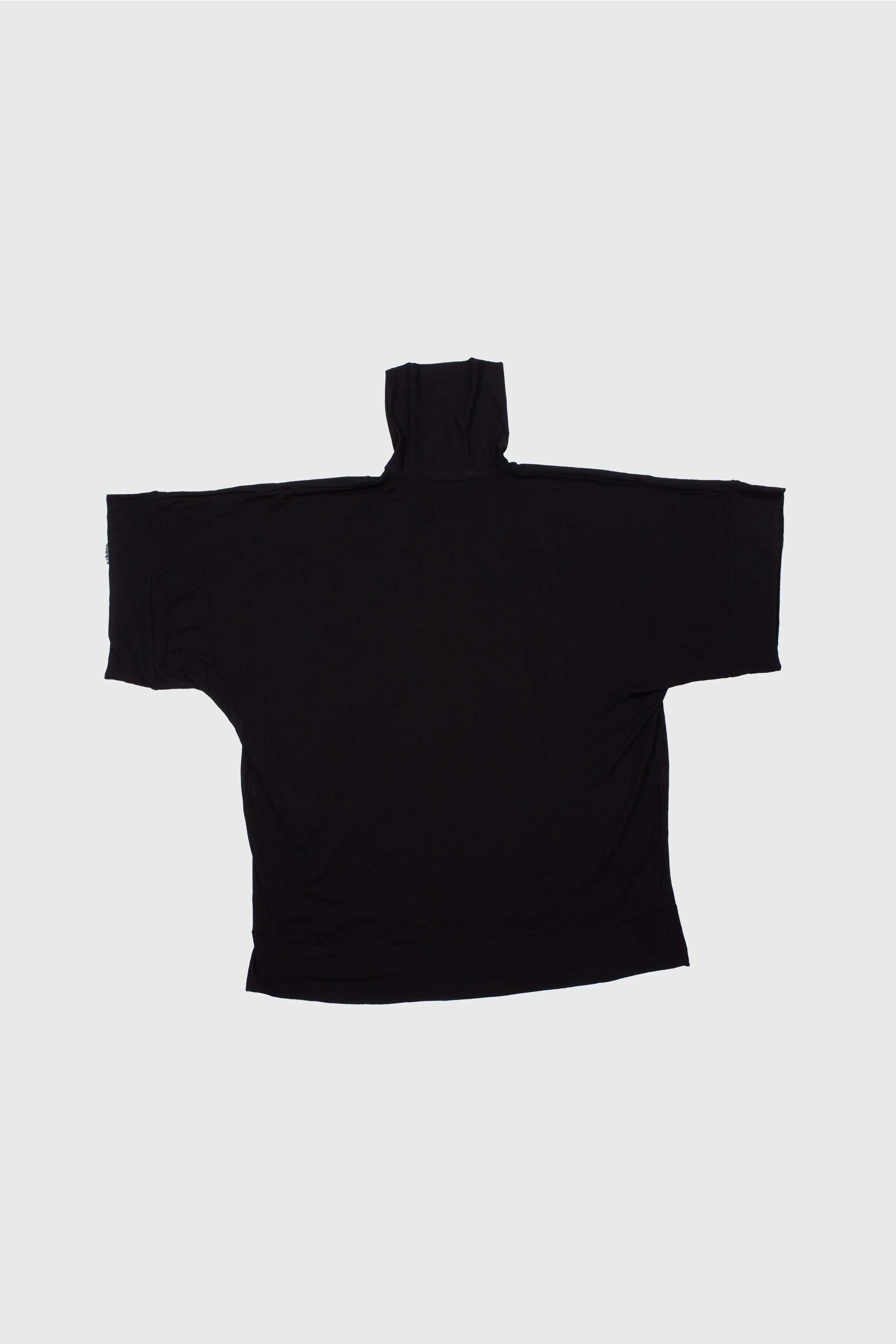 Turtle Neck T-Shirt - NELLY JOHANSSON